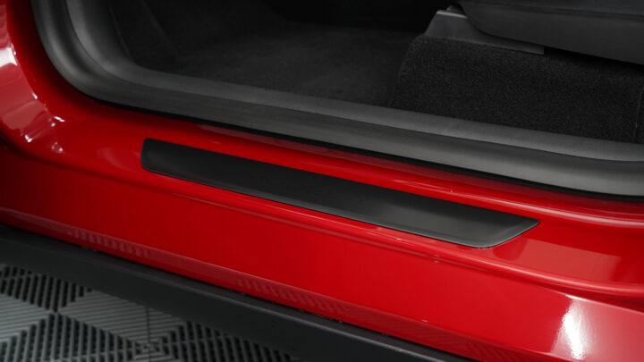 crystal-shield-tesla-y-rear-door-sill-3